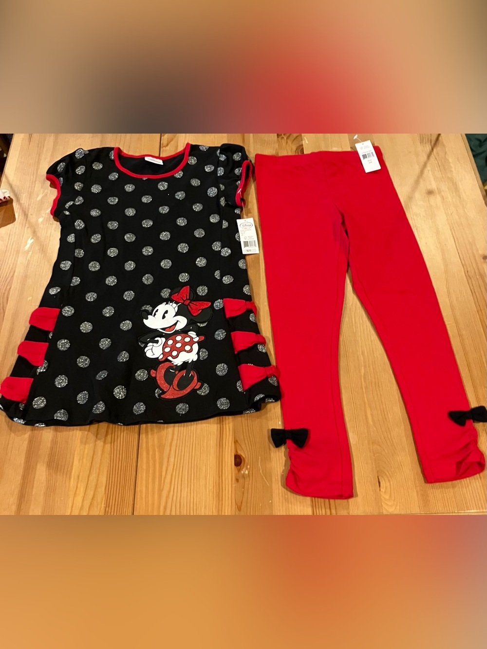 NEW Minnie Mouse Black & Red Girls Two-Piece Outfit